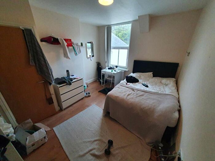 8 Bedroom House To Rent In Colum Road, Cathays, Cardiff, CF10