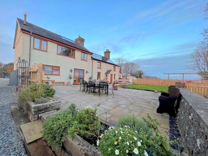 5 Bedroom Detached House For Sale In Chwilog, LL53