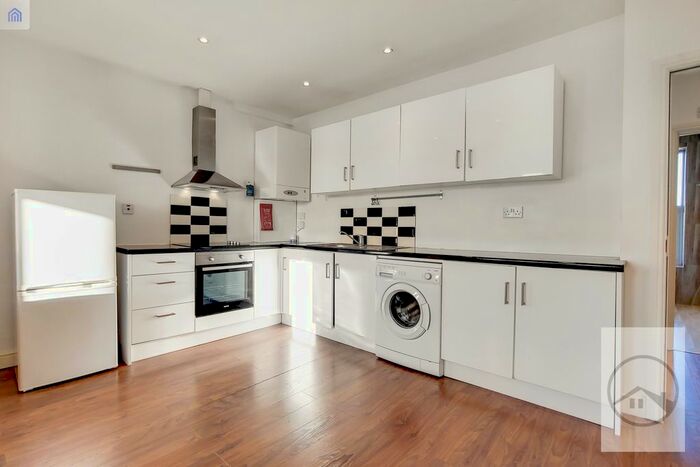1 Bedroom Flat To Rent In Peckham High Street, Peckham, SE15
