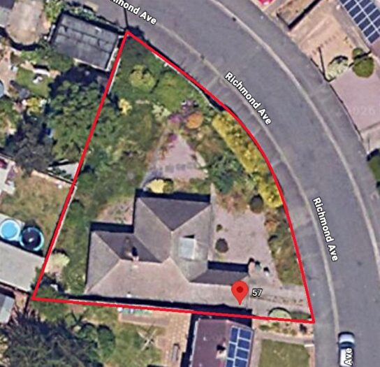 2 Bedroom Detached Bungalow For Sale In Richmond Avenue, Peterborough, PE4