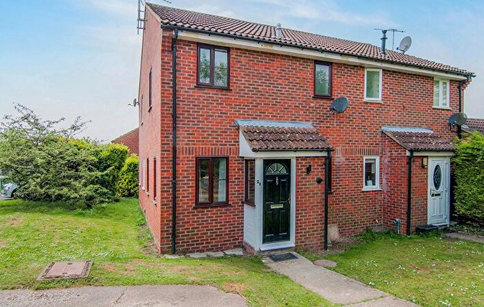 1 Bedroom Semi-Detached House To Rent In Salisbury Close, Alton, Hampshire, GU34