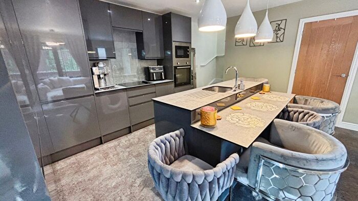 1 Bedroom Semi-detached House For Sale In Bunkers Hill, Lincoln, LN2