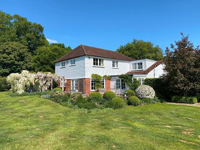 4 Bedroom Detached House For Sale In Wassall Lane, Rolvenden Layne, Kent, TN17