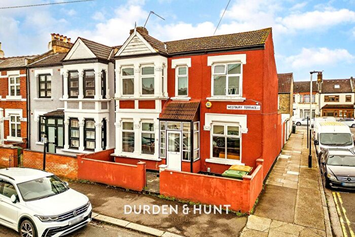 3 Bedroom End Of Terrace House For Sale In Westbury Terrace, Forest Gate, E7