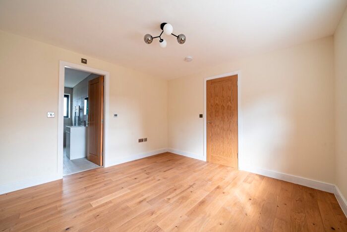 4 Bedroom Barn Conversion For Sale In Pontesford Hill, Pontesbury, Shropshire, SY5