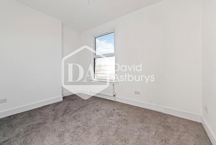 2 Bedroom Apartment To Rent In Coleridge Road, Crouch End, London, N8