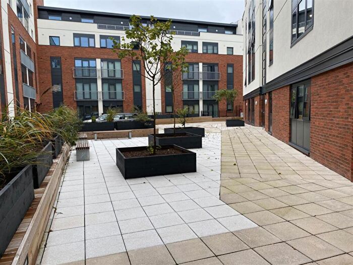 1 Bedroom Flat To Rent In Sand Pits, Birmingham, B1