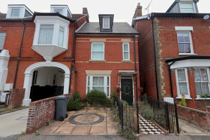 3 Bedroom End Of Terrace House To Rent In Victoria Street, Felixstowe, IP11