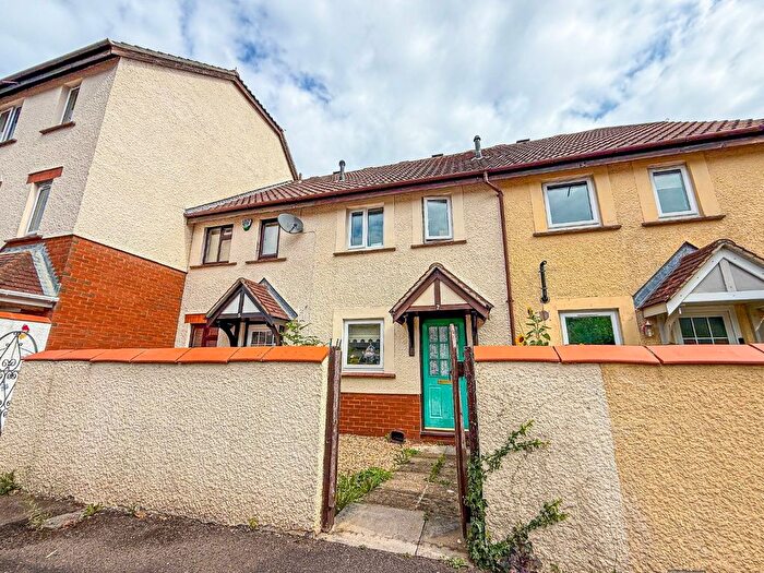 2 Bedroom Terraced House To Rent In Fivash Close, Taunton, TA1