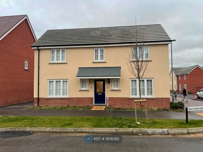 4 Bedroom Detached House To Rent In Bonaire Grange, Bletchley, Milton Keynes, MK3