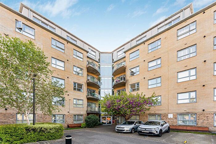 1 Bedroom Flat For Sale In Thomas Jacomb Place, Walthamstow, London, E17