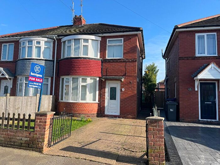 3 Bedroom Semi Detached House To Rent In Drake Road, Doncaster, South Yorkshire, DN2