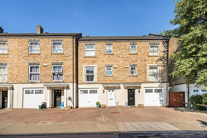 3 Bedroom Town House For Sale In Compton Avenue, Wembley, HA0