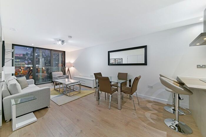 1 Bedroom Flat To Rent In Great Easten Road, Stratford, London, E15