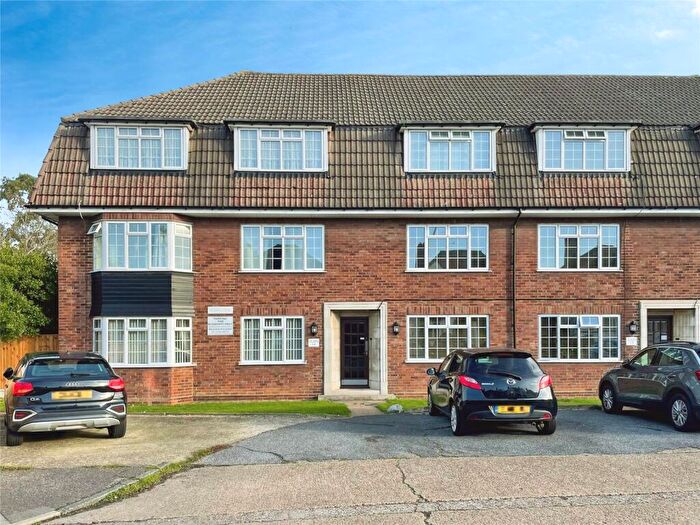 2 Bedroom Parking For Sale In Squirrels Heath Lane, Gidea Park, Romford, RM2