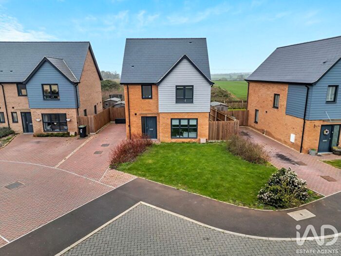 3 Bedroom Detached House For Sale In Orchid Fields, Ely, Cambridgeshire, CB6