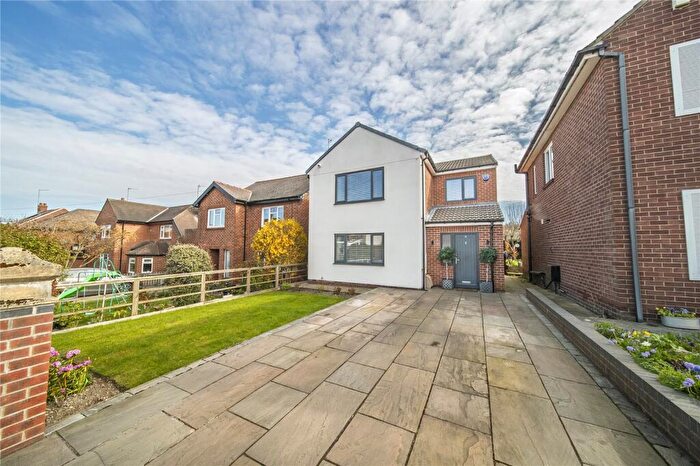 4 Bedroom Detached House For Sale In The Close, Consett, DH8