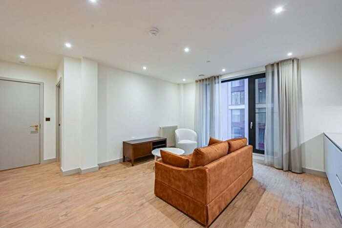 1 Bedroom Flat To Rent In The Eades, Selborne Road, Walthamstow, E17