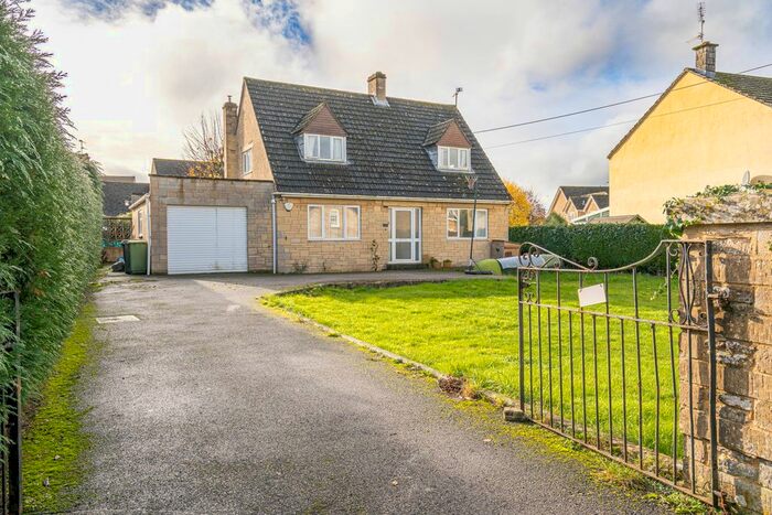3 Bedroom Detached House To Rent In Berrells Road, Tetbury, GL8