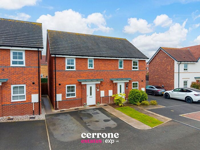 3 Bedroom Semi Detached House For Sale In Stoke Prior, Bromsgrove, Worcestershire, B60