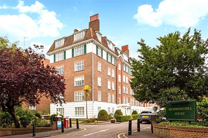 3 Bedroom Flat To Rent In Richmond Hill Court, Richmond, Surrey, TW10