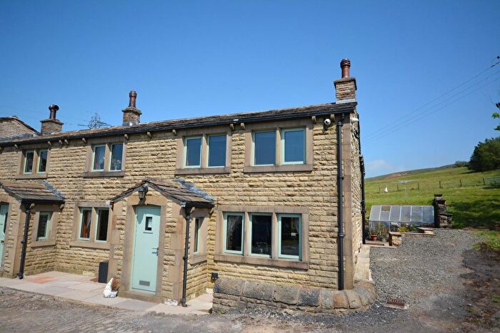 3 Bedroom End Terrace House For Sale In Reddish Hill Farm, Market Street, Shawforth, Rochdale, OL12