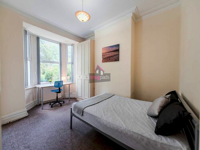 4 Bedroom Property To Rent In Wallness Lane, Salford, M6
