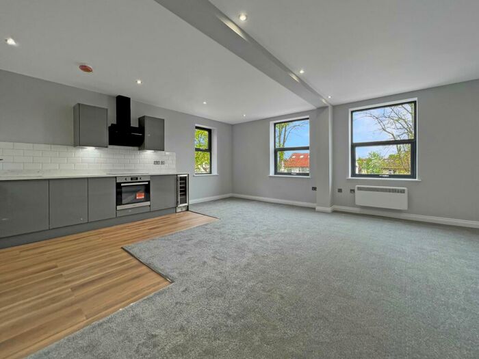 2 Bedroom Flat To Rent In Devonshire Avenue, Leeds, LS8