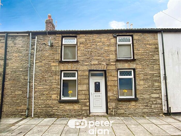 2 Bedroom Terraced House To Rent In Alice Place, Cwmaman, Aberdare, CF44