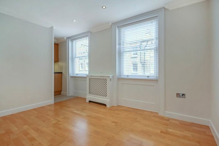 1 Bedroom Flat To Rent In Seymour Place, London, W1H