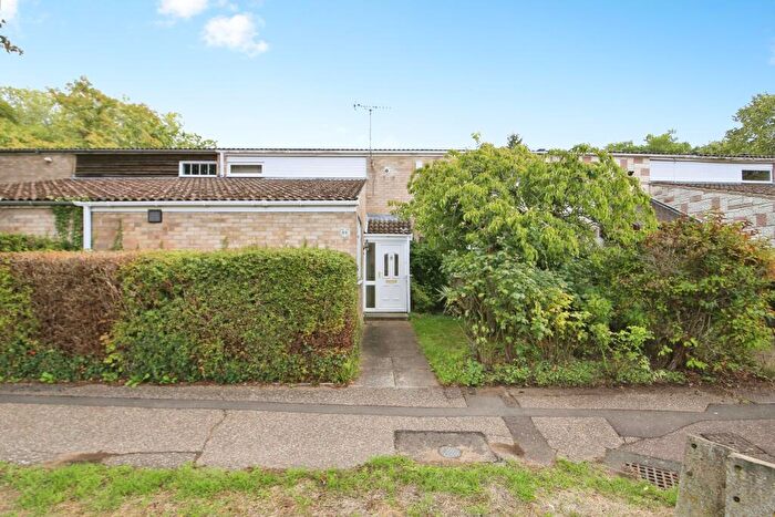 4 Bedroom Terraced House For Sale In Cleatham, Peterborough, PE3