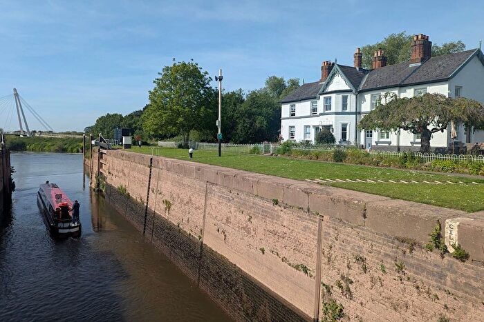 2 Bedroom Terraced House For Sale In Lock Cottage, Diglis Dock Road, Diglis, Worcester., WR5