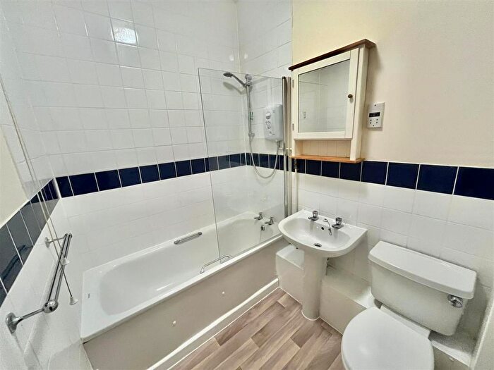1 Bedroom Flat To Rent In Wollaton Street, Nottingham, NG1