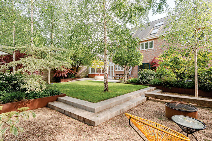 6 Bedroom Detached House For Sale In Kings Weston Road, Blaise, Bristol, BS10