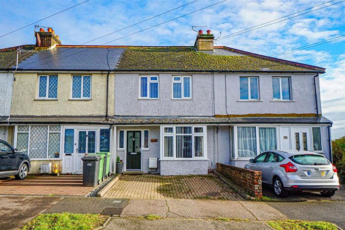 2 Bedroom Terraced House For Sale In Harrow Lane, St. Leonards-On-Sea, TN37