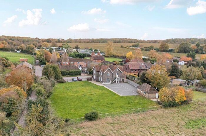 Detached House For Sale In Meresborough Road, Rainham, ME8