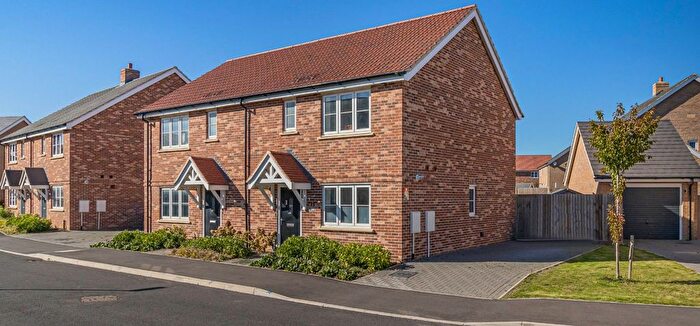 2 Bedroom Semi-Detached House For Sale In Howells Way, Hardwick, CB23