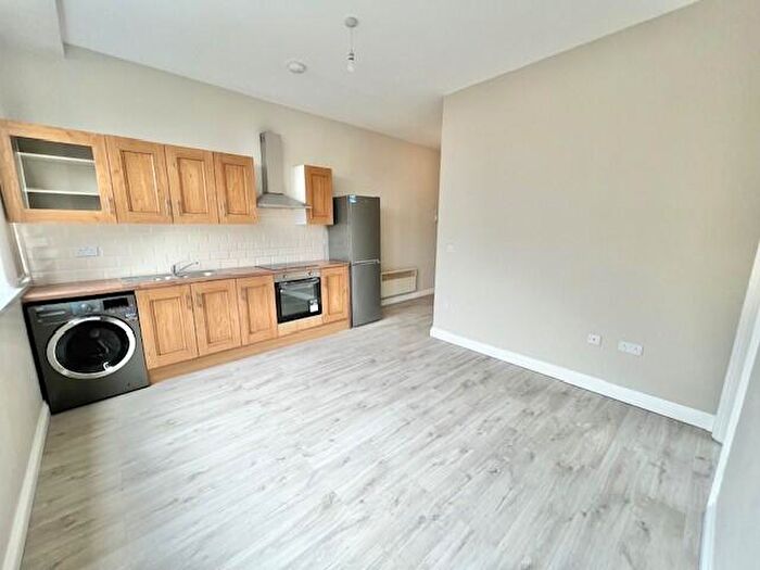 1 Bedroom Apartment To Rent In Southgate House, Halifax, HX1