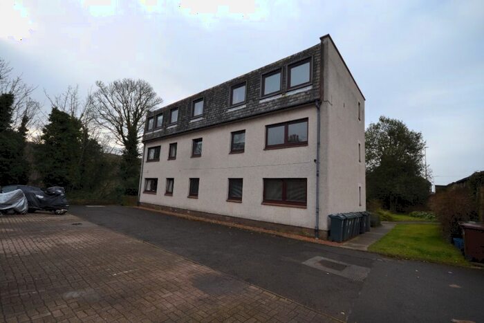 2 Bedroom Flat To Rent In Lanark Road, Juniper Green, Edinburgh, EH14