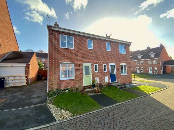 2 Bedroom Semi-Detached House To Rent In Frost Fields, Castle Donington, DE74