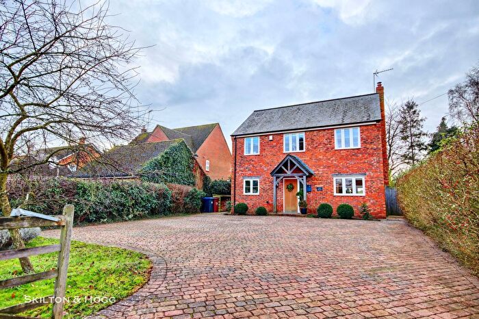 4 Bedroom Detached House For Sale In Church Street, Charwelton, Northamptonshire, NN11