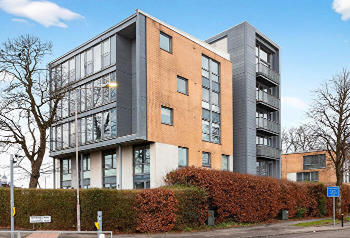 2 Bedroom Flat For Sale In Brabloch Park, Paisley, PA3