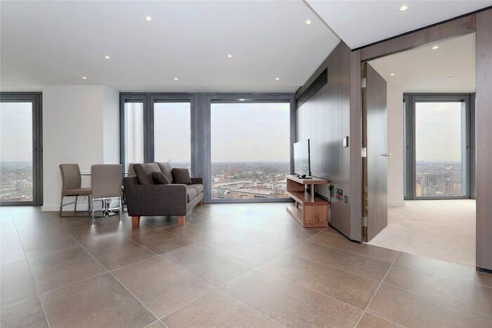 1 Bedroom Flat To Rent In Chronicle Tower, B City Road, Islington, London, EC1V