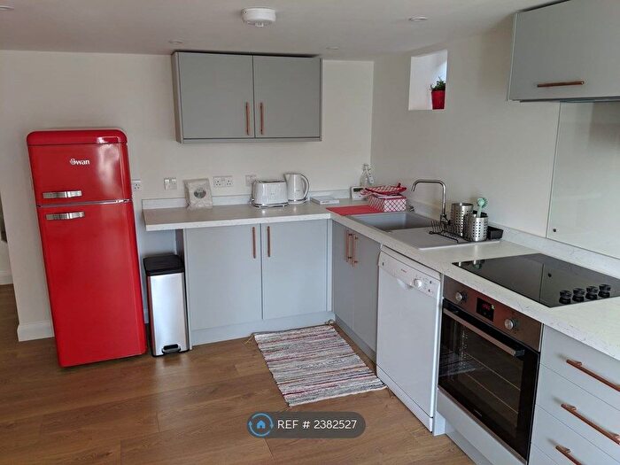 1 Bedroom Flat To Rent In Claremont Road, Bristol, BS7