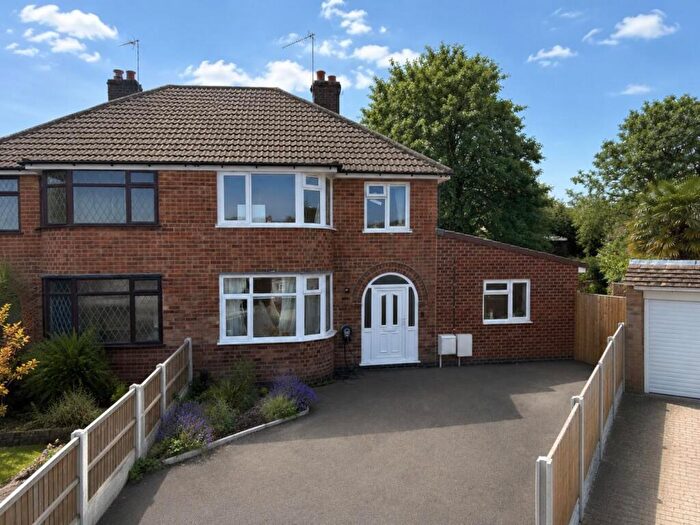 5 Bedroom Semi-Detached House For Sale In Horndean Avenue, Wigston, LE18