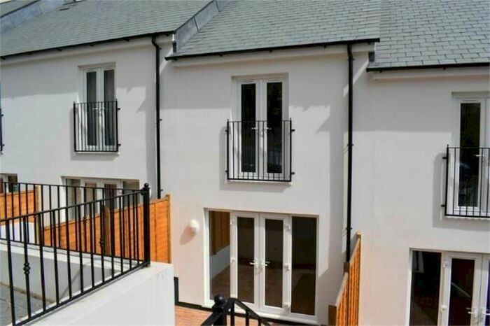 2 Bedroom Terraced House To Rent In Vinery Meadow, Penryn, TR10