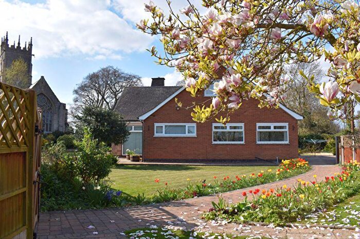 4 Bedroom Detached House For Sale In Hawton, Newark, NG24