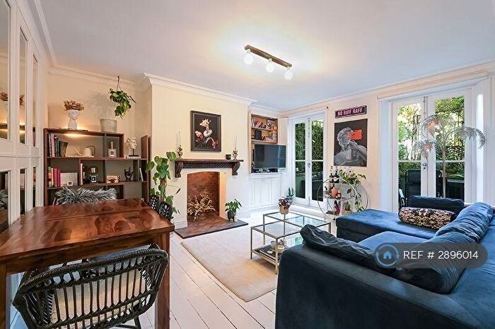 2 Bedroom Maisonette To Rent In North Road, Surbiton, KT6
