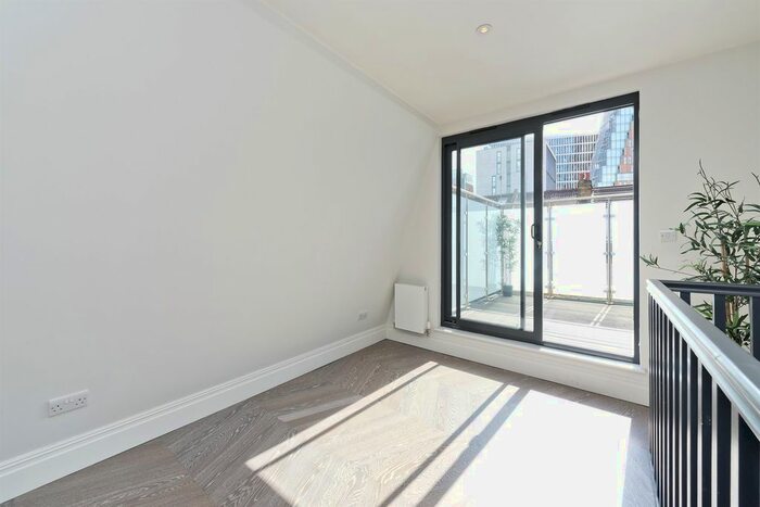 2 Bedroom Flat To Rent In Nascot Street, London, W12