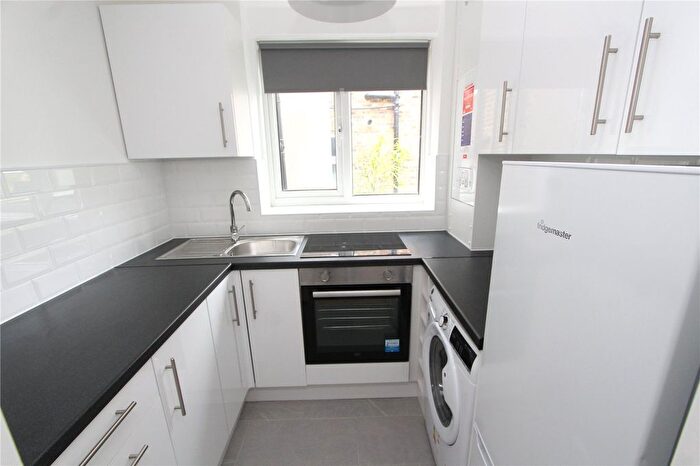 1 Bedroom Flat To Rent In Fortis Green, London, N2
